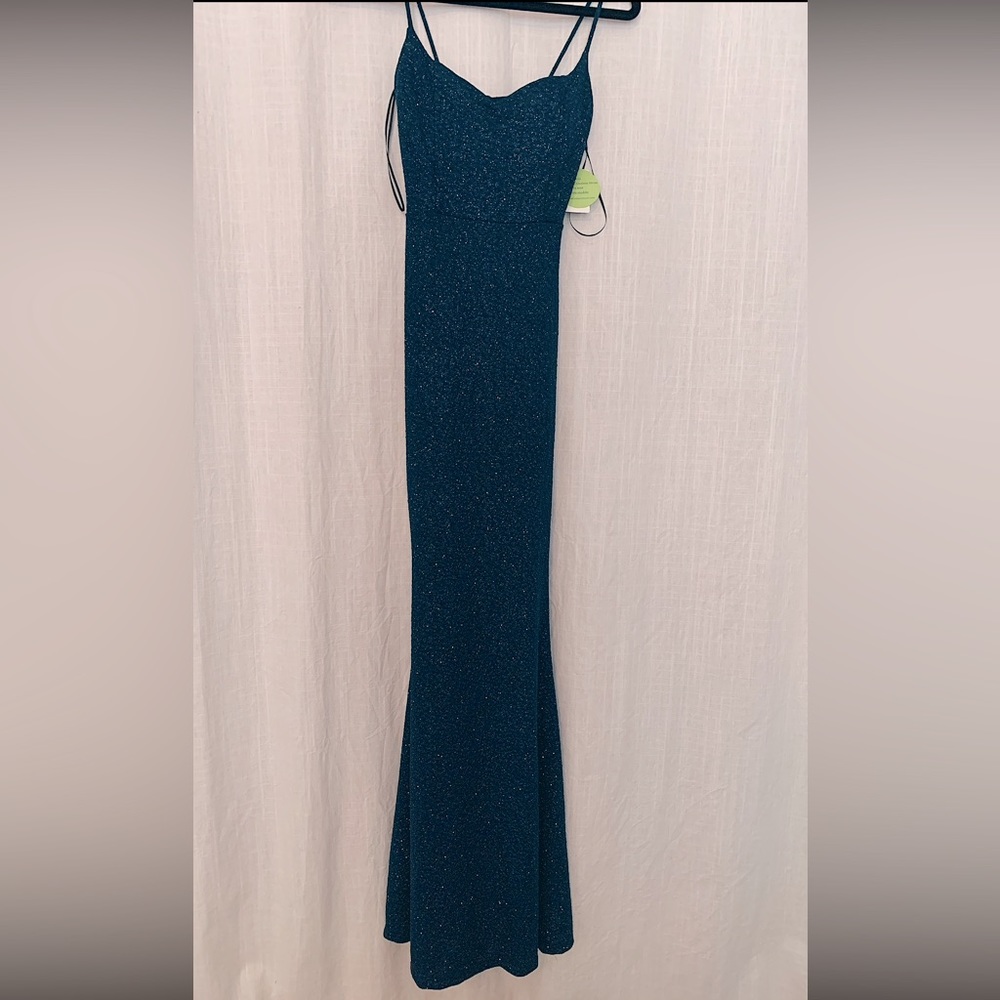 Dark teal sparkley prom dress from Windsor. Size XS.